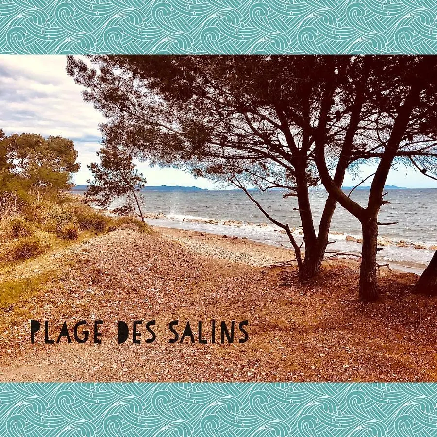 Апартаменты Studio Port D'Hyeres Vue Mer Et Iles De Porquerolles Et Port-Cros