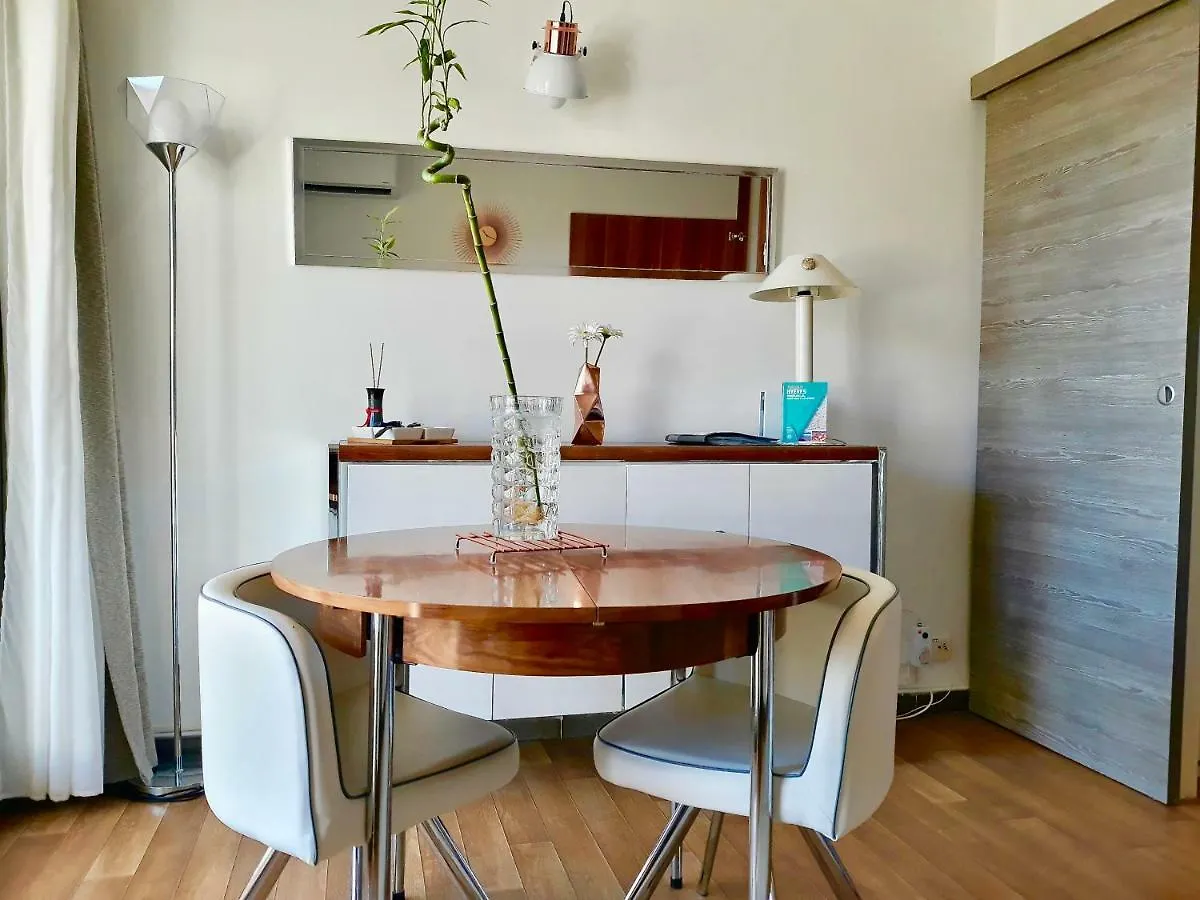 Studio Port D'Hyeres Vue Mer Et Iles De Porquerolles Et Port-Cros Апартаменты